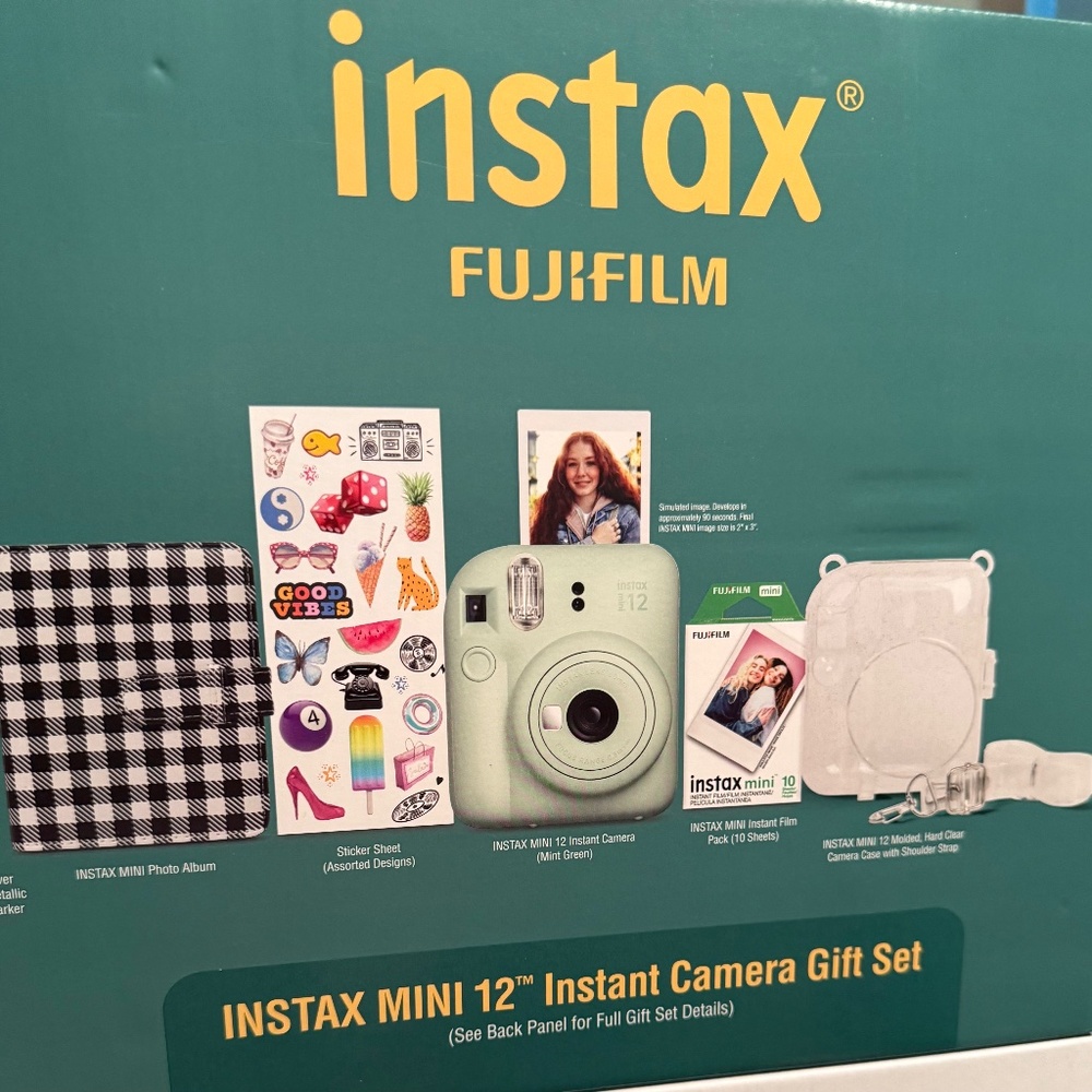 NWT NIB Instax 12 Fuji film set